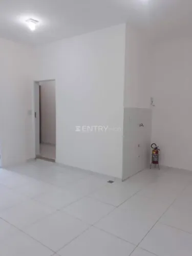 Sala comercial para locação na Av. Ferroviários, com 50 m² em Jundiaí/SP