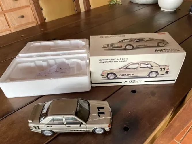 Miniatura Mercedes-Benz 190 E 2.3-16 Nurburgring Winner 1984 Ayrton Senna