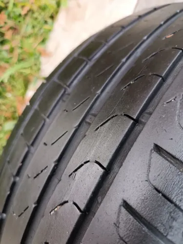2 Pneus Pirelli P7 205 55 16 91v em bom estado