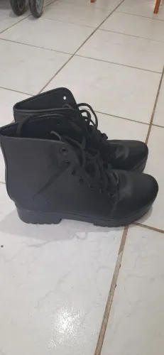 Bota preta feminina cano curto 39