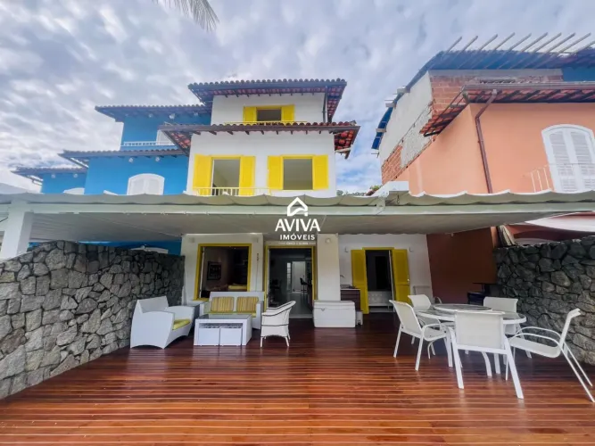 Casa em Condomínio 4 dormitórios para temporada Portogalo Angra dos Reis/RJ