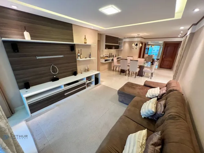 Apartamento 03 dormitórios - Vista Livre - Mobiliado - Bairro: Caiçara