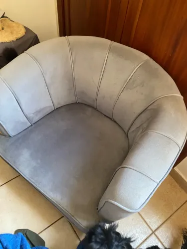 Poltrona baixa para criança/ pet