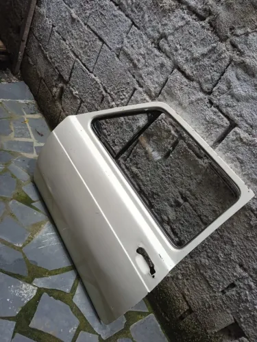 Porta original do Fiat 147 Completa