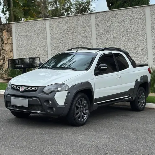 Fiat Strada Adventure1.8/ 1.8 Locker Flex CD 2019