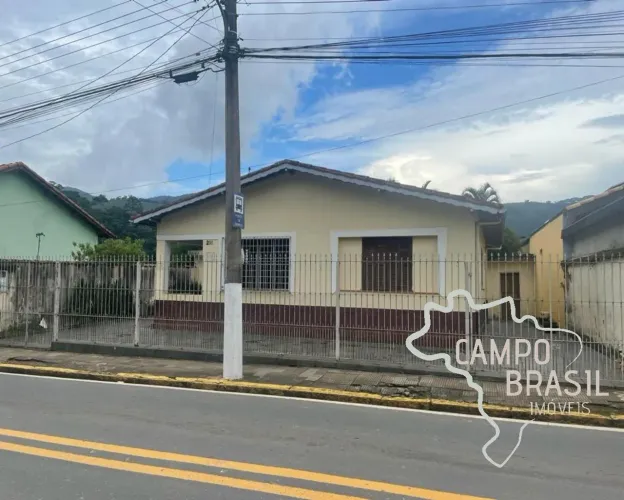 CASA 415M² EM MONTEIRO LOBATO !