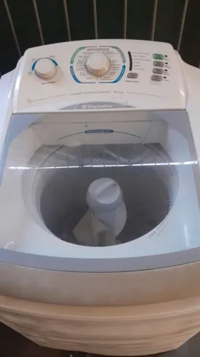 Máquina de lavar roupa