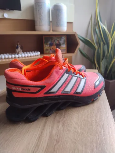 Tênis Adidas Laranja - Tam 42