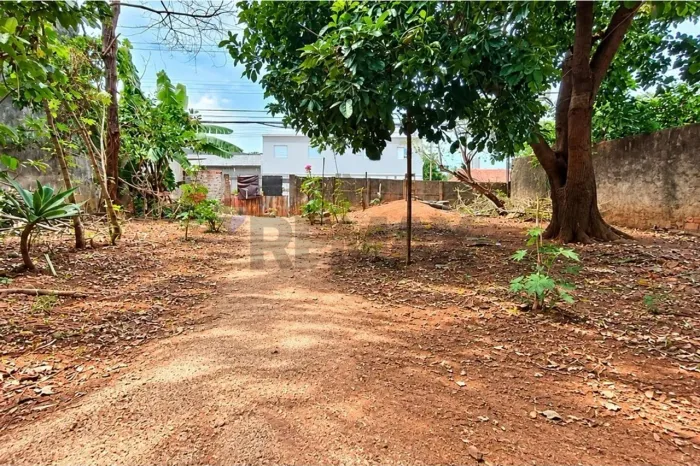 Terreno de 448 m² à Venda no Jardim América - Goiânia/GO | Excelente Oportunidade de Inves