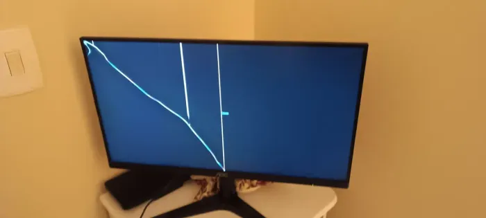 Monitor AOC, LG - LCD, 21.5 polegadas.