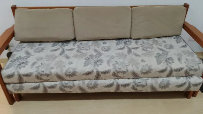 Sofá cama casal madeira maciça