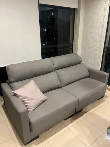 Sofá retratil dois lugares cinza escuro acquablock