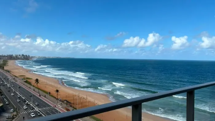 ART STUDIO ARMAÇÃO VISTA MAR 1 QUARTO COM VARANDA