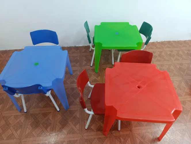 Móveis escolares 
