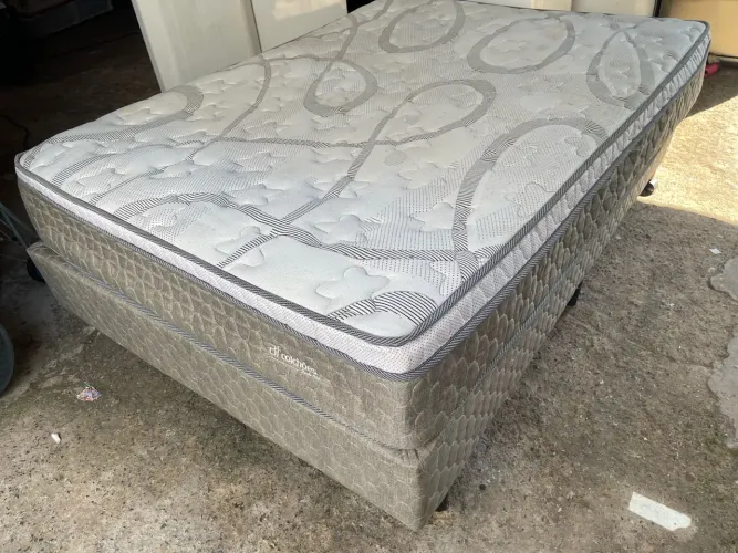 Cama box casal