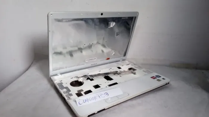 Notebok Sony Vaio Model 61611x pra Reaproveitar Peças