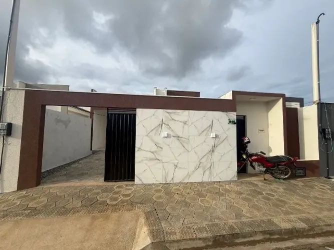 Vendo Casa com 02 quartos, sendo 01 suíte, Loteamento Bela Vista, Mossoró-RN. 