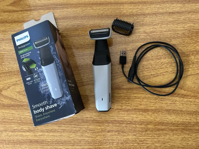 Philips Bodygroom Series 3000 (Aparador de Pelos) - Usado Apenas 1 Vez!