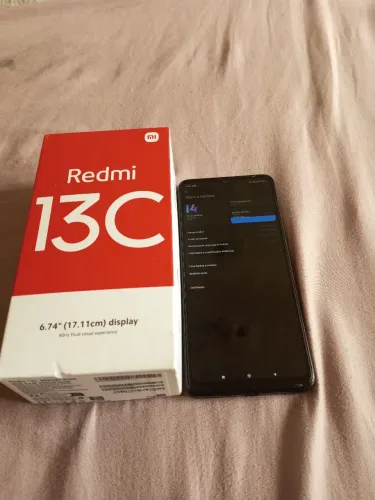 Xiaomi Redmi 13C 256GB / 8GB RAM
