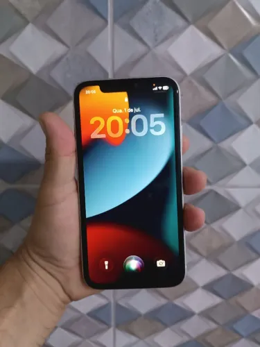 Celular iPhone 11 64 gh
