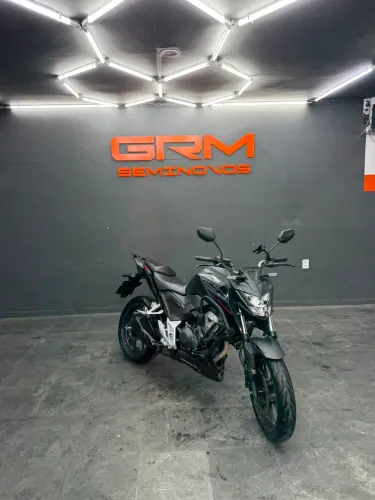 Honda cb300f 2024