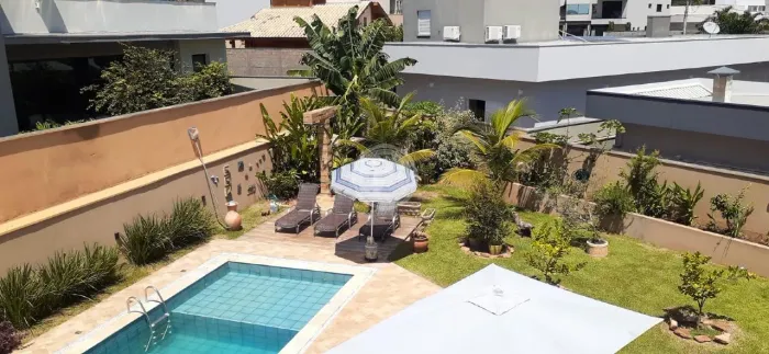 Excelente casa á venda com 4 suítes em Rifania.