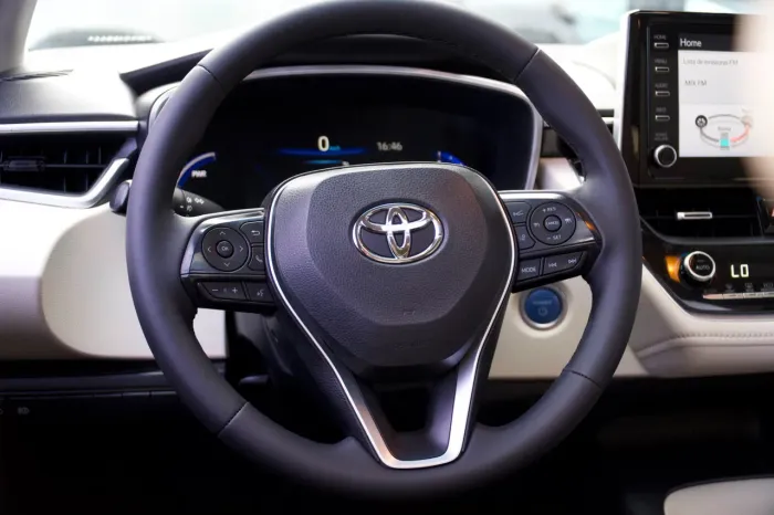 Toyota Corolla Altis Prem. Hybrid 1.8 Flex AUT 2021