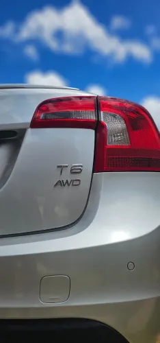 Volvo S60 T-6 3.0 304cv AWD 4P 2011