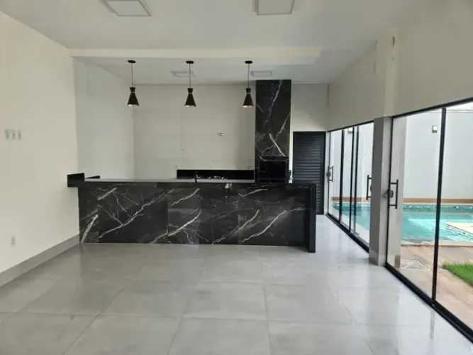 Casa de alto padrão à venda - Setor Cidade Jardim | Porangatu/GO