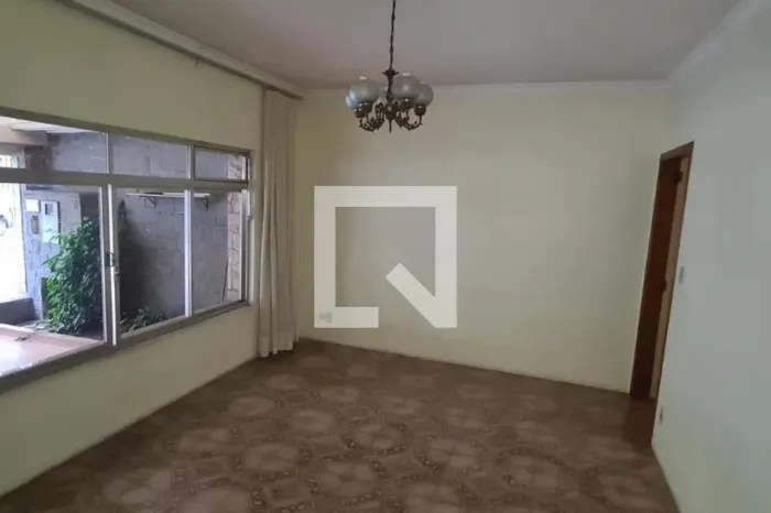 Casa à Venda - Vila Assunção, 2 Quartos, 210 m2