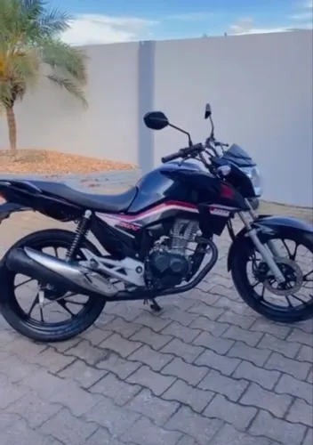 Vendo titan 160 / 2021
