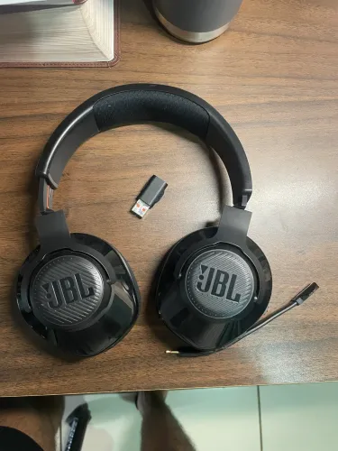 Headset JBL sem fio