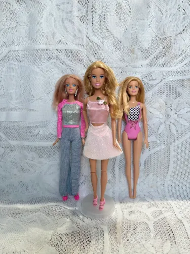 Lote de bonecas Barbie 