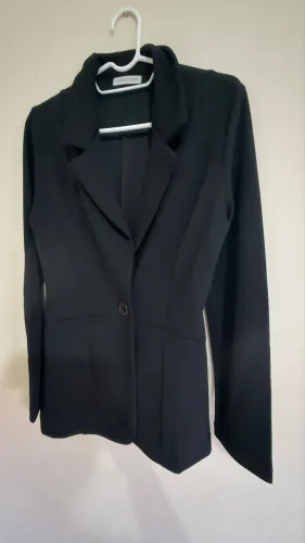 Blazer feminino TAM M, veste até 38. NOVO