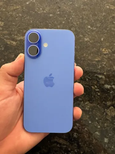 iPhone 16 azul 128 gb 