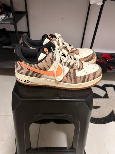 Air force 1 low tiger tam43