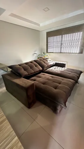 Sofá retrátil grande 2,40m - excelente estado - sem rasgos/odores