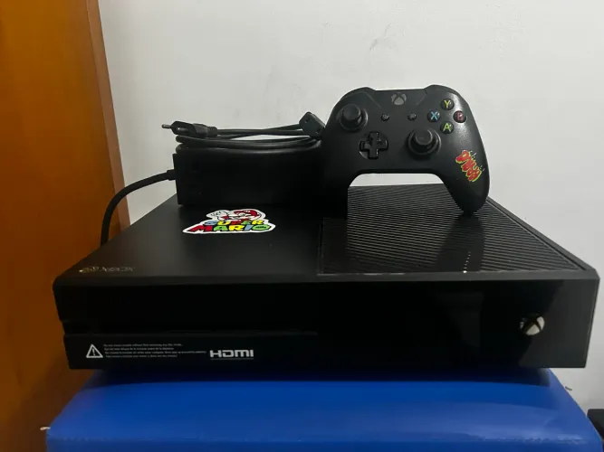 Xbox One Original (Modelo Fat) + Controle Original - Funcionando