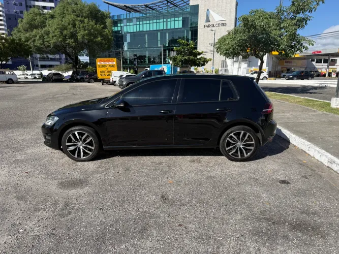 Volkswagen Golf Highline 1.4 TSI Total Flex Aut. 2016