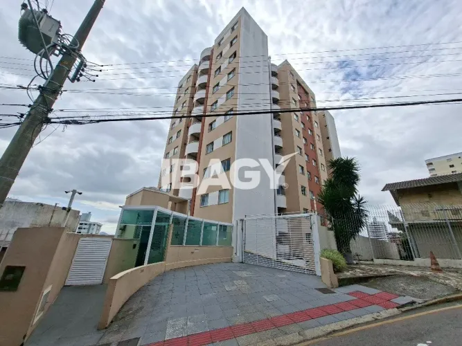 Excelente Apartamento 2 dormitório(s) em Barreiros - São José