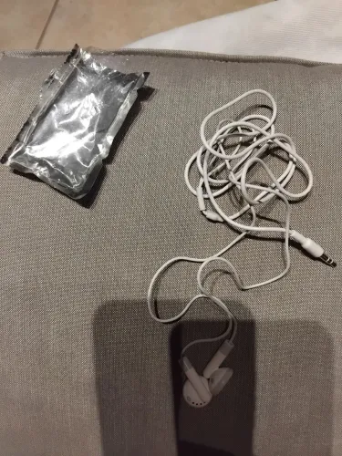 Fone ouvidos APPLE branco