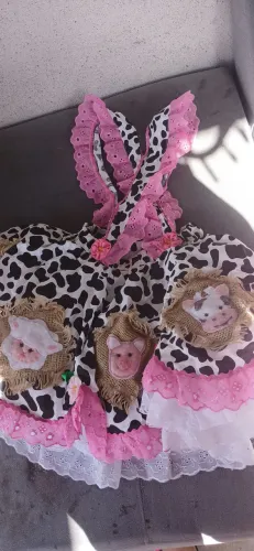 Vestido de quadrilha de luxo