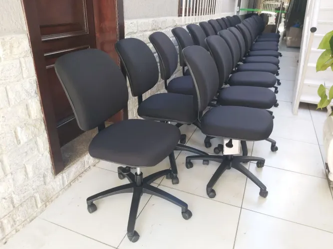 Cadeira de Escritório Giratória ALBAFLEX