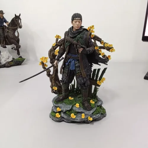 Vendo Jin Sakai Ghost of Tsushima - Estatueta - Figura em Resina - 1:10 Novo