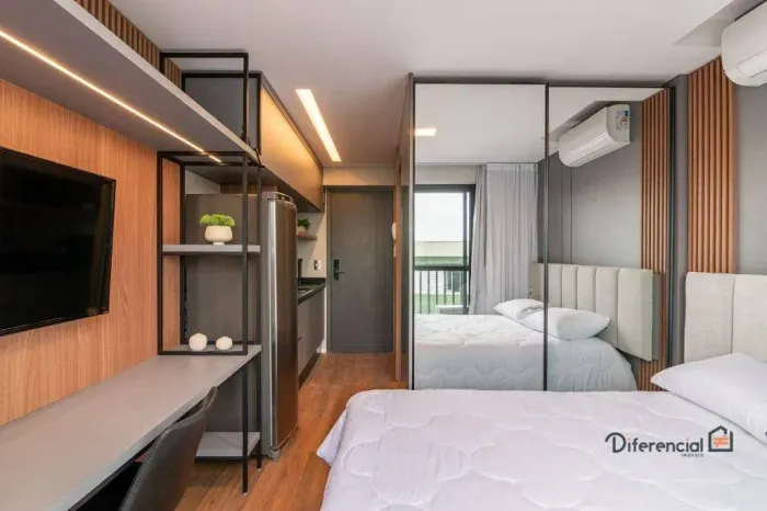 Studio com 1 dormitório para alugar, 19 m² por R$ 3.376,66/mês - Água Verde - Curitiba/PR