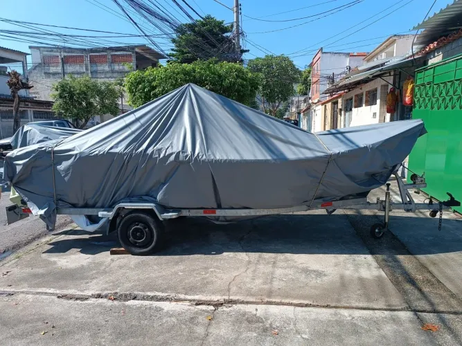 Lancha 550