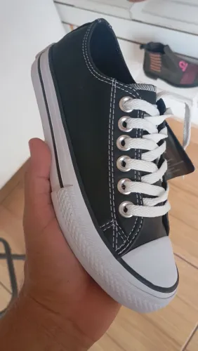 Tênis ALL star preto couro sintético numeração 35.