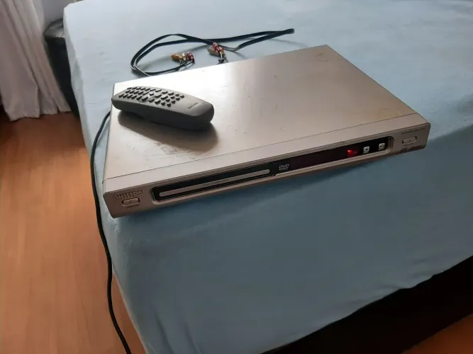 DVD PLAYER PHILIPS