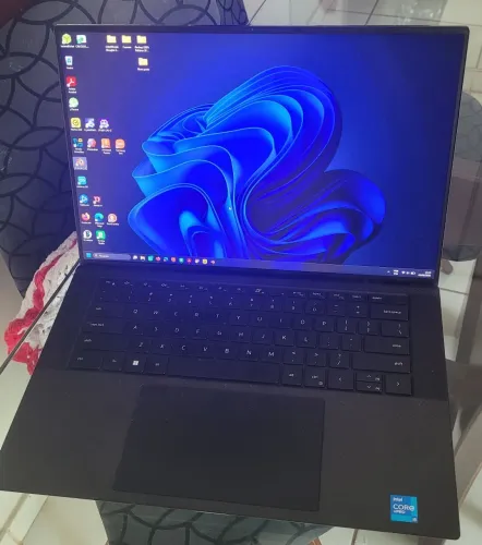 Notebook i5 16GB Nvidia T1200 4G 1TB NVME