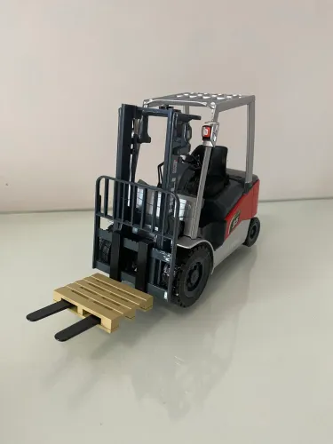 Miniatura empilhadeira Heli original 